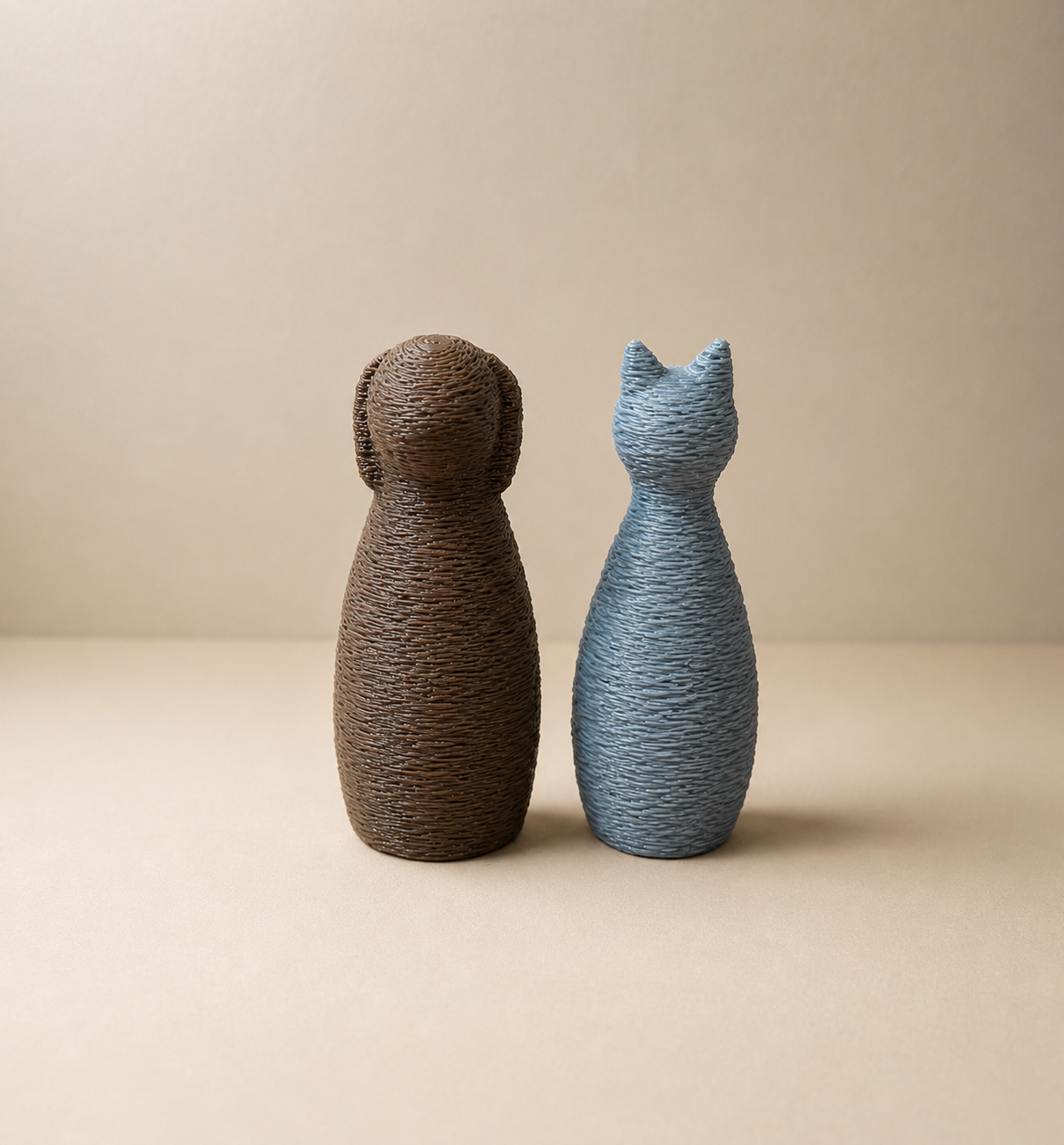 Honden en Katten beeldje in fuzzy skin