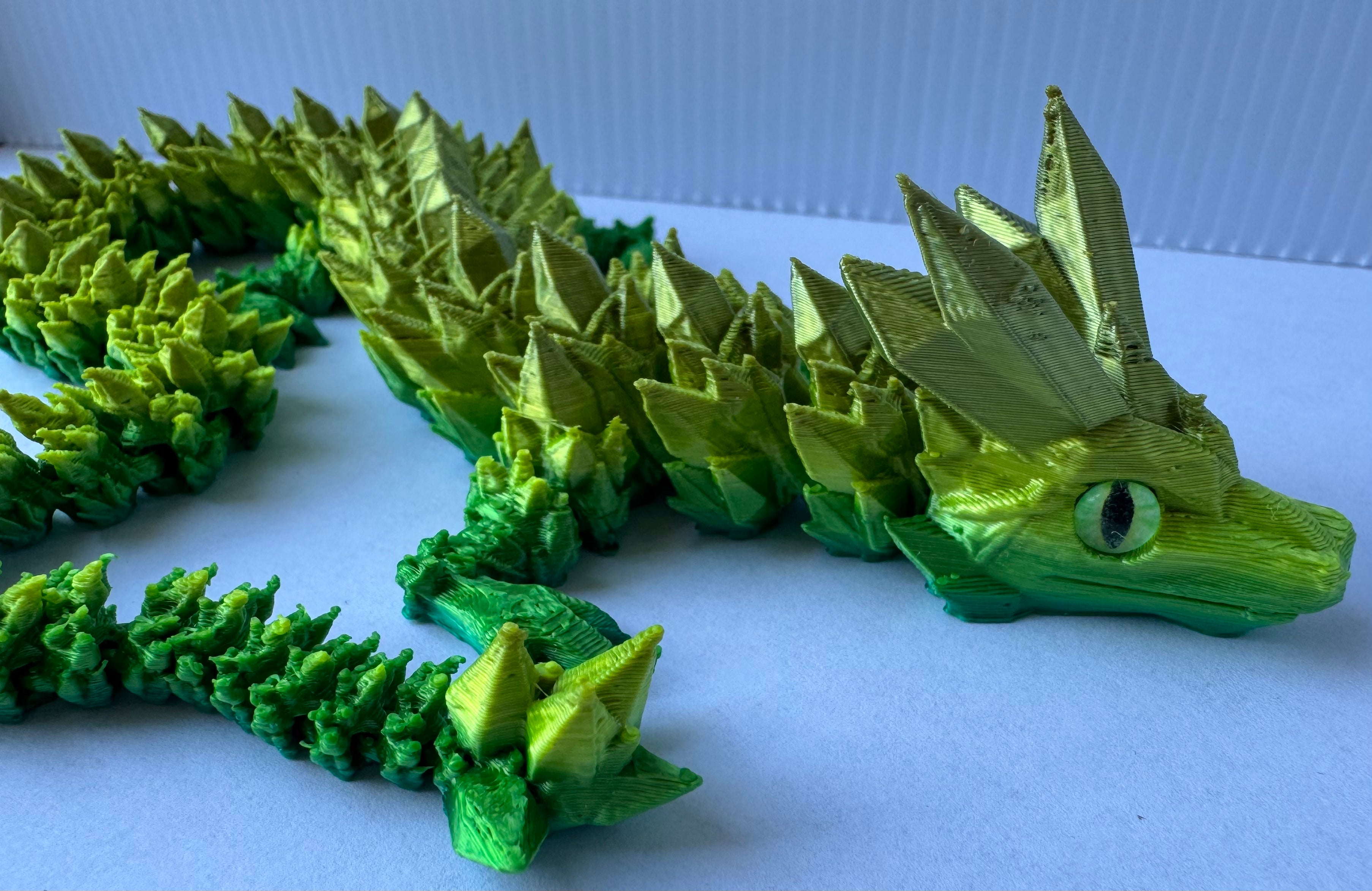 Articulated Crystal dragon fidget toy