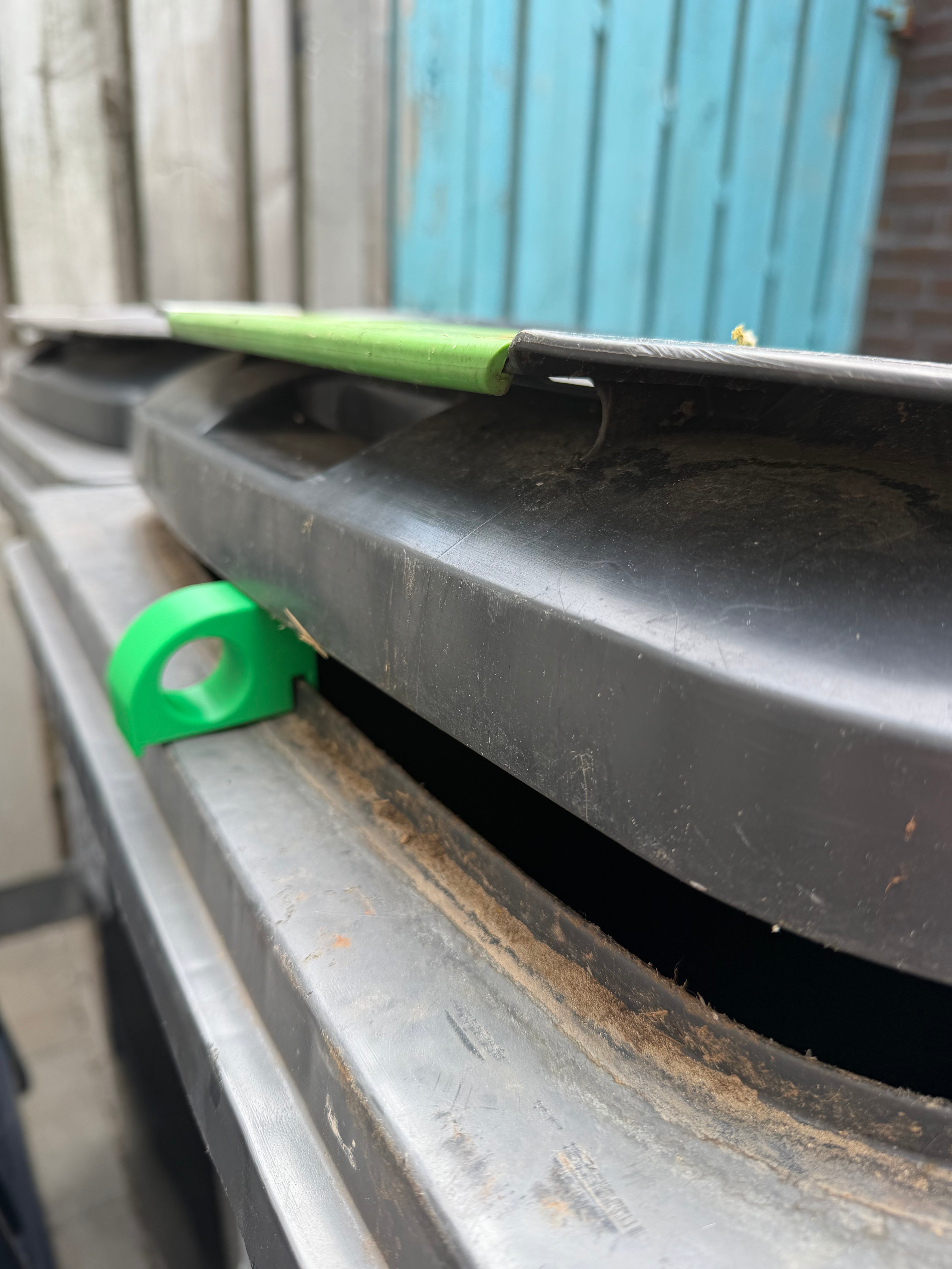 ContainerClip