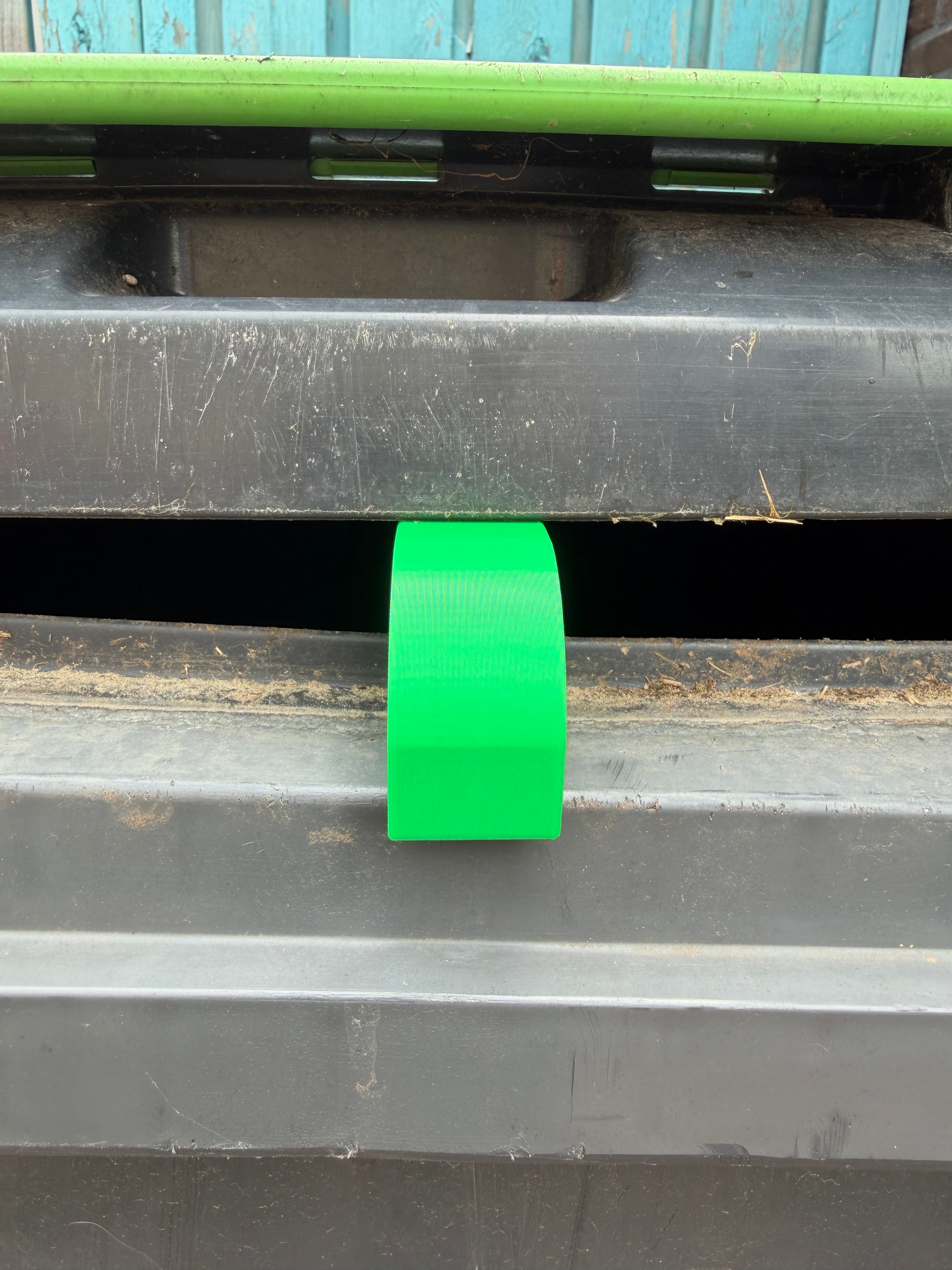 ContainerClip