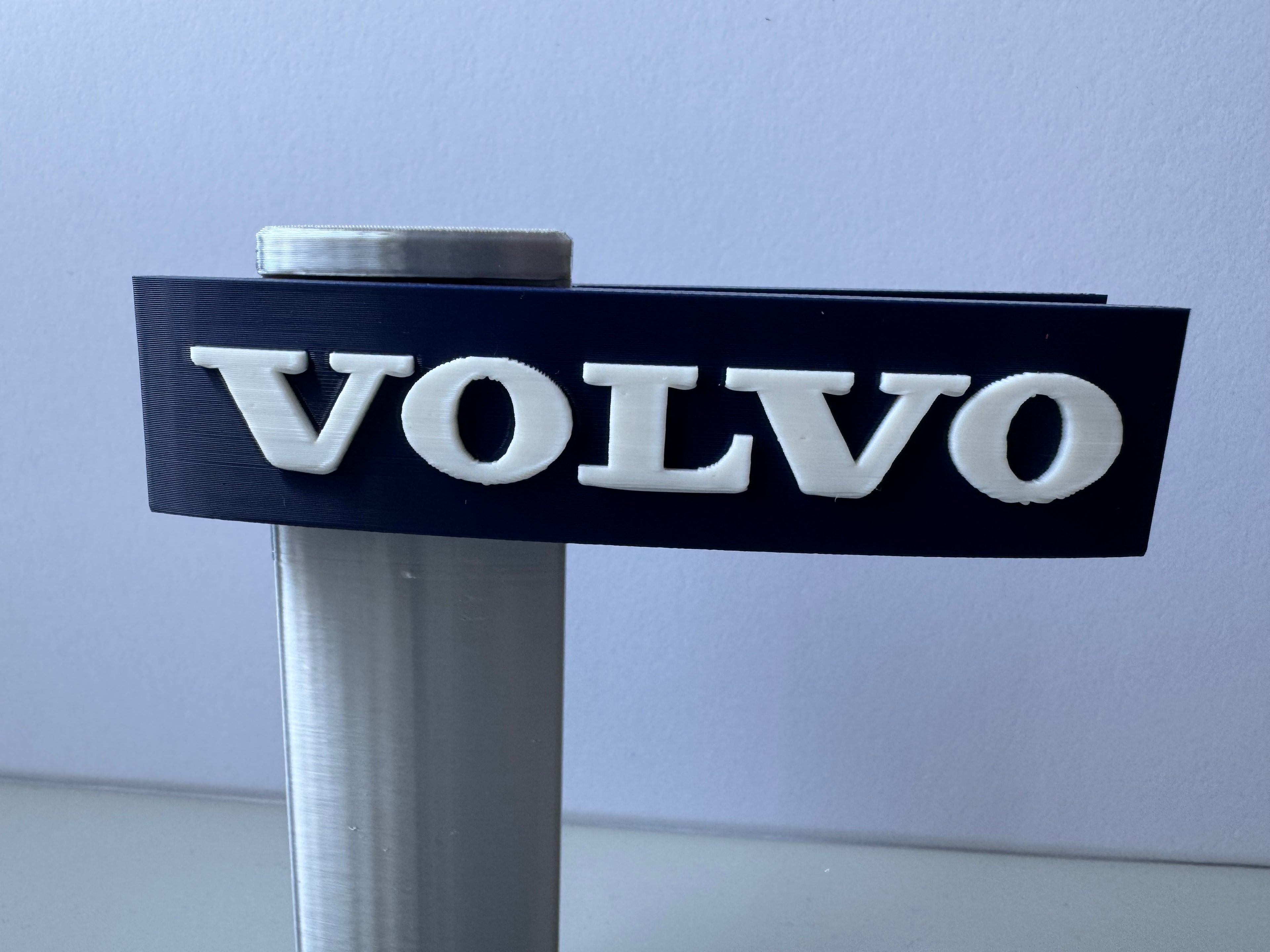 Volvo dealer sign
